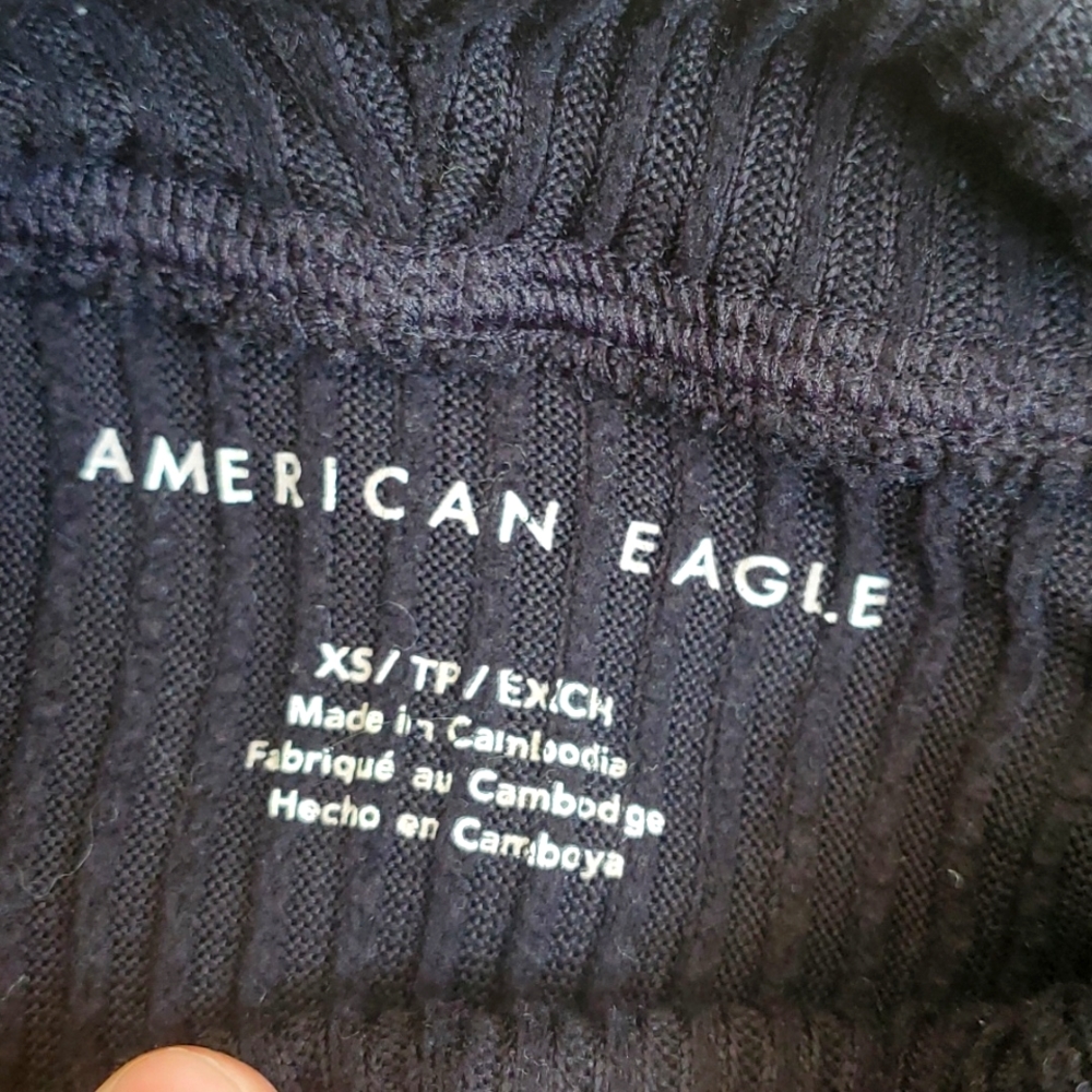 American Eagle Black Turtleneck (XS) - Picture 3 of 5